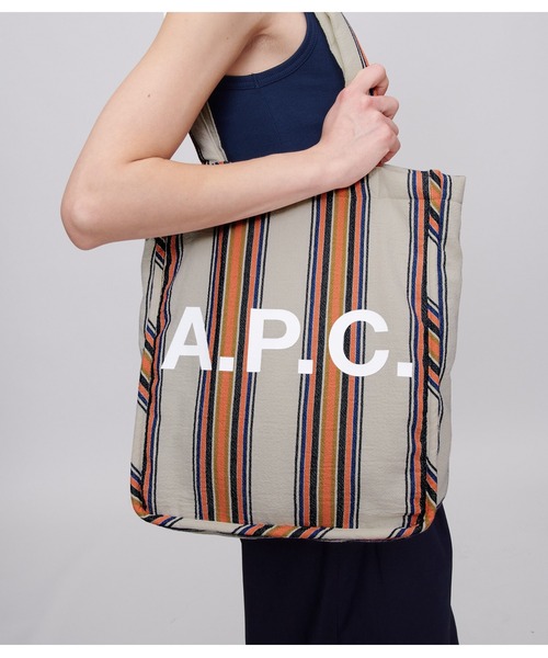 A.P.C.（アーペーセー）の「TOTE LOU（トートバッグ・レディース・オフホワイト・ONESIZE）」の6枚目の写真
