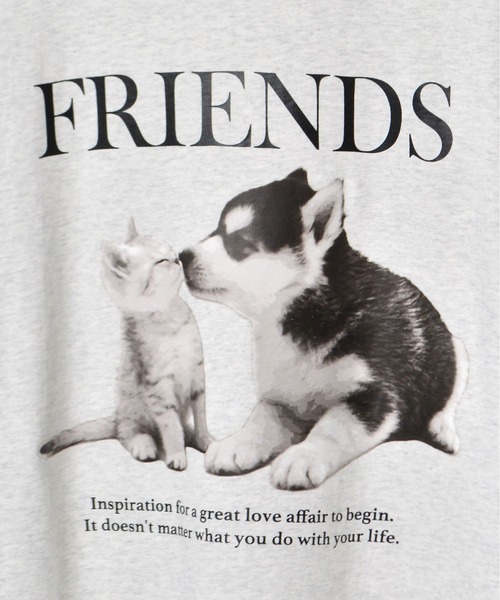 spiritoso（スピリトーゾ）の「【spiritoso】FRIENDS シートプリントTシャツ（Tシャツ/カットソー・レディース・アッシュグレー/ブラック/オートミール/ホワイト・LARGE/MEDIUM）」の9枚目の写真