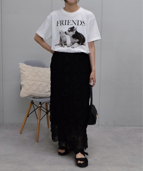 spiritoso（スピリトーゾ）の「【spiritoso】FRIENDS シートプリントTシャツ（Tシャツ/カットソー・レディース・アッシュグレー/ブラック/オートミール/ホワイト・LARGE/MEDIUM）」の13枚目の写真