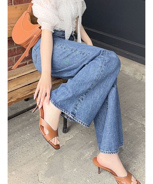 dazzlin（ダズリン）の「スラッカーデニムパンツ（デニムパンツ・レディース・インディゴブルー/ブルー・MEDIUM/SMALL）」の15枚目の写真