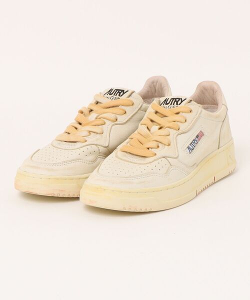 AUTRY（オートリー）の「AUTRY SUP VINT LOW WOM 5141-SAVLWGI（スニーカー・メンズ・ホワイト・24.5㎝/25㎝/24㎝）」の11枚目の写真