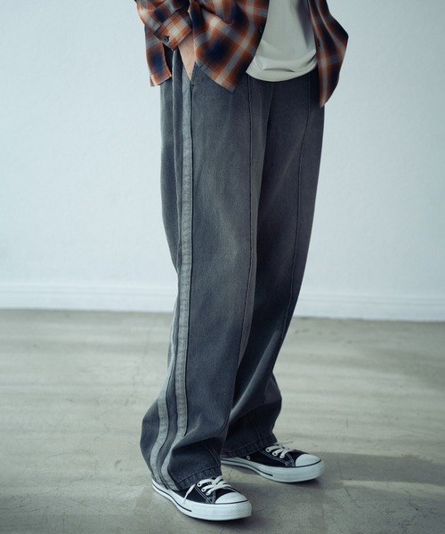 RATTLE TRAP（ラトルトラップ）の「10.5ozスラブデニムトラックパンツ（その他パンツ・メンズ・ブラック/ブルー・S/M/L）」の2枚目の写真