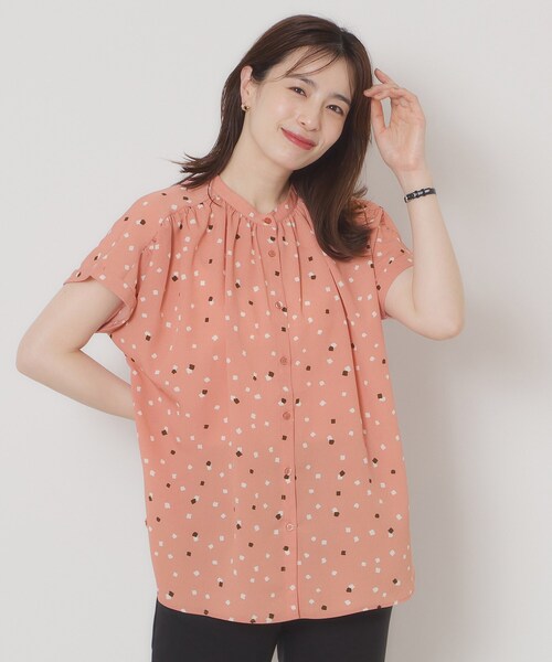 ITS'DEMO（イッツデモ）の「【手洗い可】キカドットブラウス（シャツ/ブラウス・レディース・サックスブルー系/ホワイト系3/ネイビー系/ピンク系その他・00）」の4枚目の写真