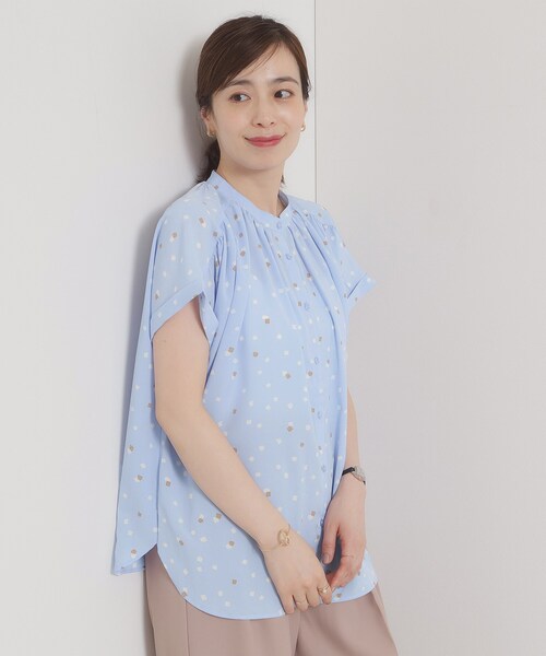 ITS'DEMO（イッツデモ）の「【手洗い可】キカドットブラウス（シャツ/ブラウス・レディース・サックスブルー系/ホワイト系3/ネイビー系/ピンク系その他・00）」の9枚目の写真