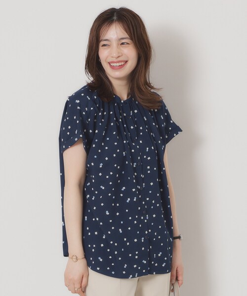 ITS'DEMO（イッツデモ）の「【手洗い可】キカドットブラウス（シャツ/ブラウス・レディース・サックスブルー系/ホワイト系3/ネイビー系/ピンク系その他・00）」の13枚目の写真