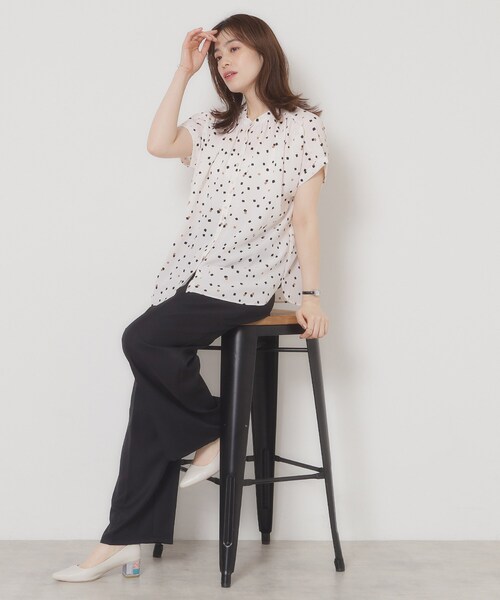 ITS'DEMO（イッツデモ）の「【手洗い可】キカドットブラウス（シャツ/ブラウス・レディース・サックスブルー系/ホワイト系3/ネイビー系/ピンク系その他・00）」の18枚目の写真