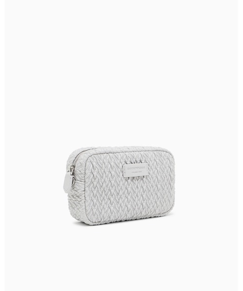 EMPORIO ARMANI（エンポリオアルマーニ）の「【エンポリオ アルマーニ】カメラケース エンボス仕上げ チェーンショルダーストラップ（ショルダーバッグ・レディース・ライトグレー/ブラック・FREE）」の4枚目の写真