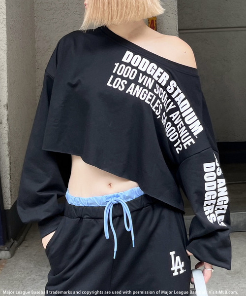 BACK TO THE FIELD(バック トゥー ザ フィールド)の「【MLB】プリントロゴオフショルダーセットアップ(セットアップ・レディース・ブラウン/ブラック/グレー・FREE)」の20枚目の写真