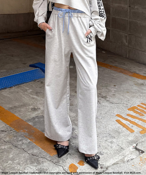 BACK TO THE FIELD(バック トゥー ザ フィールド)の「【MLB】プリントロゴオフショルダーセットアップ(セットアップ・レディース・ブラウン/ブラック/グレー・FREE)」の7枚目の写真