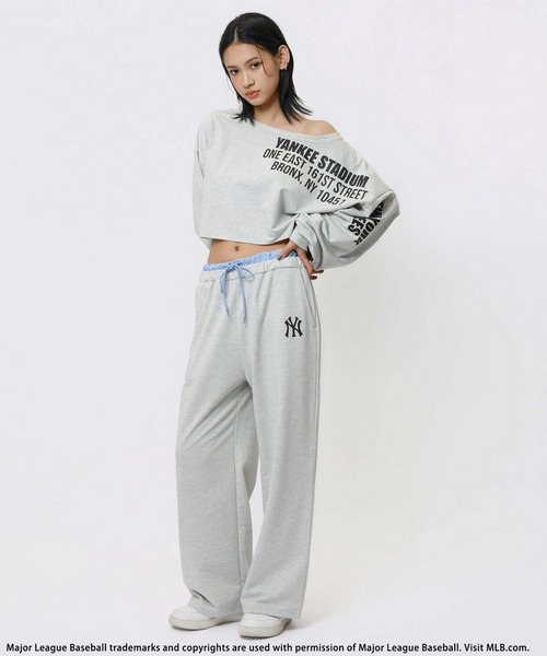 BACK TO THE FIELD(バック トゥー ザ フィールド)の「【MLB】プリントロゴオフショルダーセットアップ(セットアップ・レディース・ブラウン/ブラック/グレー・FREE)」の8枚目の写真