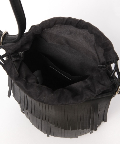 LAKOLE（ラコレ）の「フリンジバケツミニショルダーバッグ / 574760（ショルダーバッグ・レディース・ブラウン/オフホワイト/ブラック・FREE）」の13枚目の写真