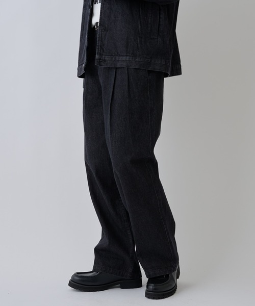 COLONY 2139（コロニートゥーワンスリーナイン）の「2タックストレートデニムスラックス（デニムパンツ・メンズ・ブラック/インディゴブルー・LARGE/MEDIUM）」の18枚目の写真