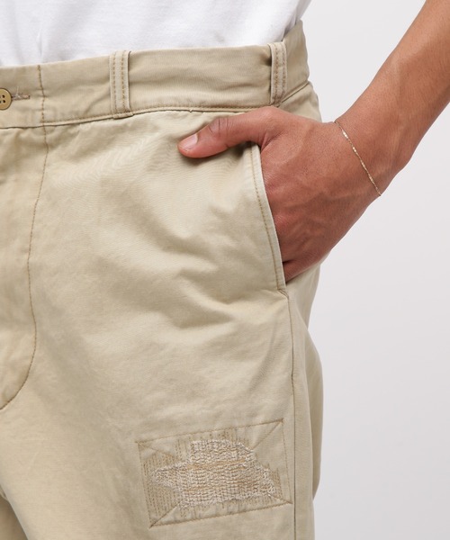 AVIREX(アヴィレックス)の「《RESTORE COLLECTION》ARMY CHINO PANTS "REPAIR CUSTOM" / アーミー チノパンツ リペアカスタム / AVIREX / アヴィレックス(チノパンツ・メンズ・オリーブ/カーキ・LARGE/MEDIUM/XX-LARGE/X-LARGE)」の9枚目の写真