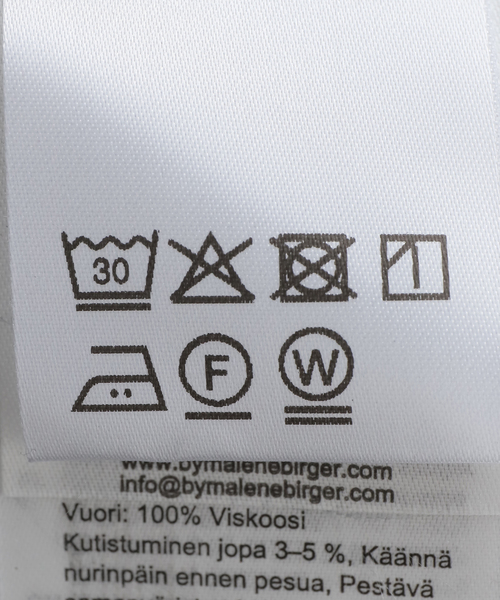 BY MALENE BIRGER(バイマレーネビルガー)の「BY MALENE BIRGER/バイマレーネビルガー バルーンスカート(スカート・レディース・ブラック・34)」の8枚目の写真