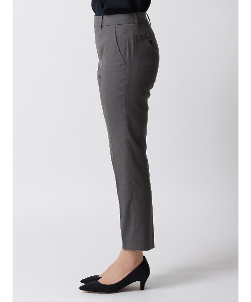 SUIT SQUARE（スーツスクエア）の「テーパードパンツ ウォッシャブル ギャバストレッチ 無地（スーツパンツ・レディース・グレー系/ネイビー系・38(9号)/40(11号)/42(13号)/44(15号)/34(5号)/36(7号)）」の4枚目の写真