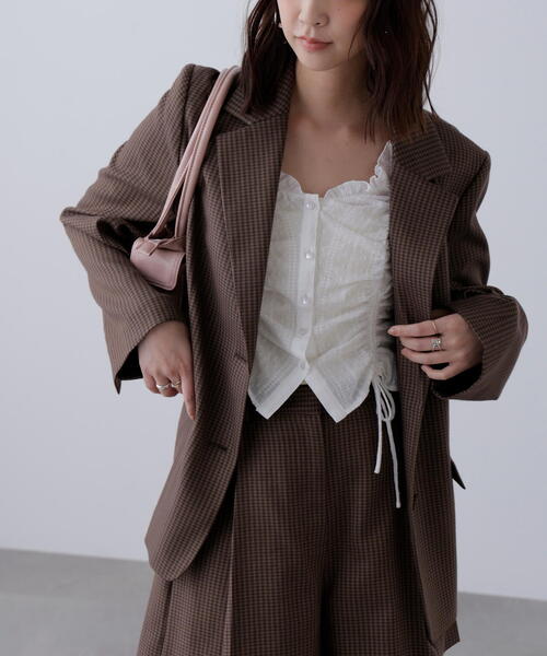 FREE'S MART(フリーズマート)の「◆〈セットアップ対応〉オーバーサイズシングルジャケット(テーラードジャケット・レディース・ベージュ/ブラウン・SMALL/MEDIUM)」の18枚目の写真