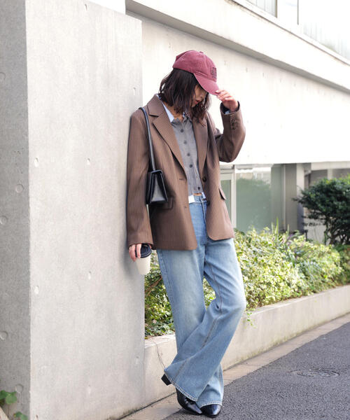 FREE'S MART(フリーズマート)の「◆〈セットアップ対応〉オーバーサイズシングルジャケット(テーラードジャケット・レディース・ベージュ/ブラウン・SMALL/MEDIUM)」の3枚目の写真