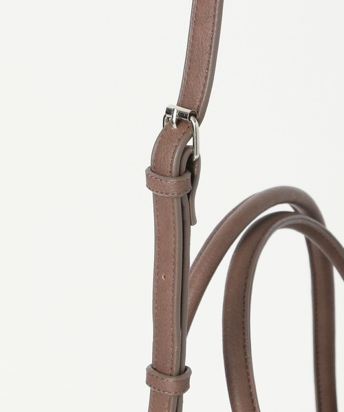 LAKOLE(ラコレ)の「バルーンボストンバッグ / 579310(ボストンバッグ・レディース・ライトグレー/ブラック/ブラウン・FREE)」の14枚目の写真