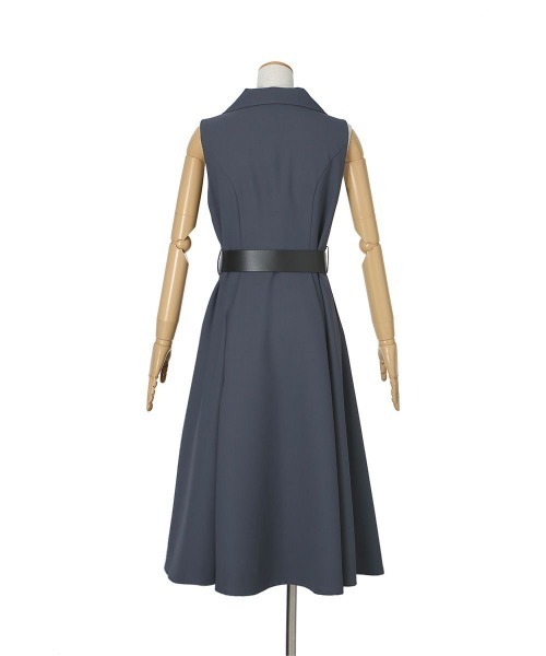 an another angelus（アンアナザーアンジェラス）の「ベルト付き開衿ジレワンピース（ワンピース・レディース・レンガ/グレー・FREE）」の20枚目の写真