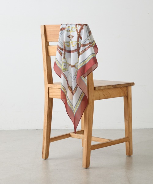 COLONY 2139(コロニートゥーワンスリーナイン)の「スカーフベルト柄 70×70(バンダナ/スカーフ・レディース・オレンジ/オリーブ・FREE)」の22枚目の写真