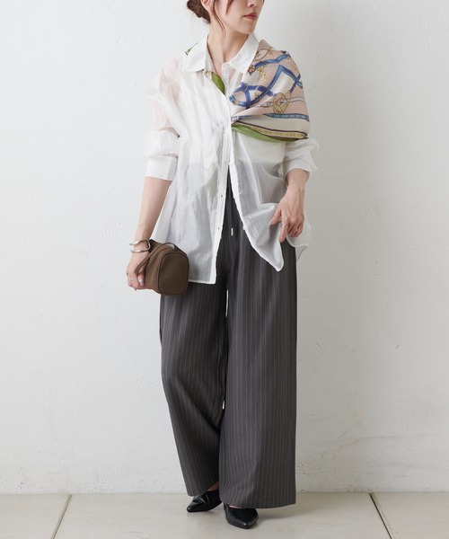 COLONY 2139(コロニートゥーワンスリーナイン)の「スカーフベルト柄 70×70(バンダナ/スカーフ・レディース・オレンジ/オリーブ・FREE)」の17枚目の写真