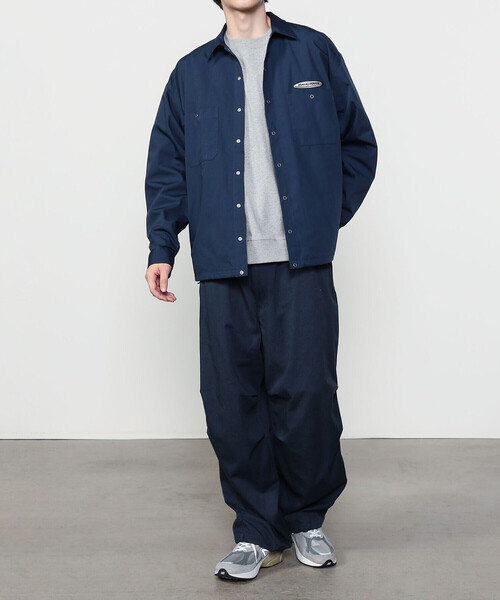 SEDAN ALL-PURPOSE（セダンオールパーパス）の「SEDAN ALL-PURPOSE | オーバルロゴ 長袖ワークシャツ MEN（シャツ/ブラウス・メンズ・ダークブラウン/ネイビー・M/L/XL）」の16枚目の写真