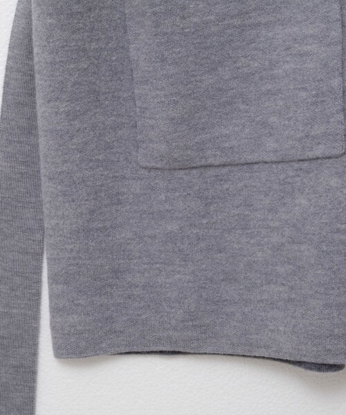 Rie Miller（リエミラー）の「バイカラー強縮ニットショール（ニット/セーター・レディース・ネイビー/ライトグレー・FREE）」の5枚目の写真