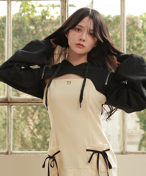M DOLLY(エムドリー)の「*M DOLLY original* sweat pleats Luce set dress/スウェットプリーツルーチェセットドレス(ワンピース・レディース・ブラック/アイボリー・FREE)」の5枚目の写真