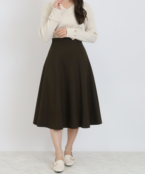 TRUDEA（トルディア）の「ウール調カルゼハギフレアスカート（スカート・レディース・ネイビー/ベージュ/ブラウン/キャメル/チャコールグレー・SMALL/MEDIUM/LARGE）」の2枚目の写真