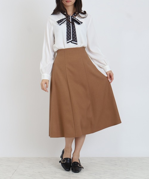 TRUDEA（トルディア）の「ウール調カルゼハギフレアスカート（スカート・レディース・ネイビー/ベージュ/ブラウン/キャメル/チャコールグレー・SMALL/MEDIUM/LARGE）」の13枚目の写真