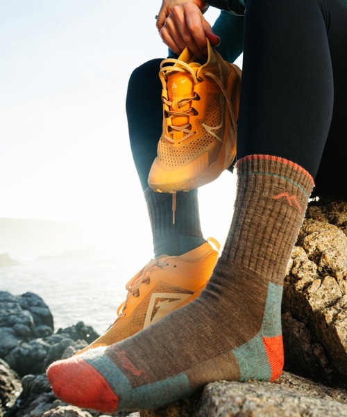 (取寄) ダーンタフ ハイカー ミクロ クルー クッション ソック Darn Tough Hiker Micro Darn Tough ダーンタフ 1466 M\u0027s マイクロクルー ミッドウェイトクッション  取寄) ダーンタフ メンズ チューズ  エンカウンターズ ミクロ クルー ミッドウエイト クッション ソック - メンズ Darn Tough men Close Encounters  Micro