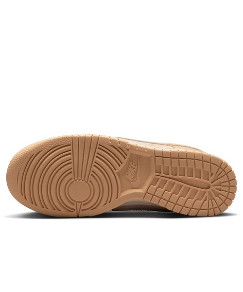 NIKE（ナイキ）の「NIKE WMNS DUNK LOW HJ5777-101（スニーカー・レディース・ベージュ・23.5cm/24cm/24.5cm/25cm）」の5枚目の写真