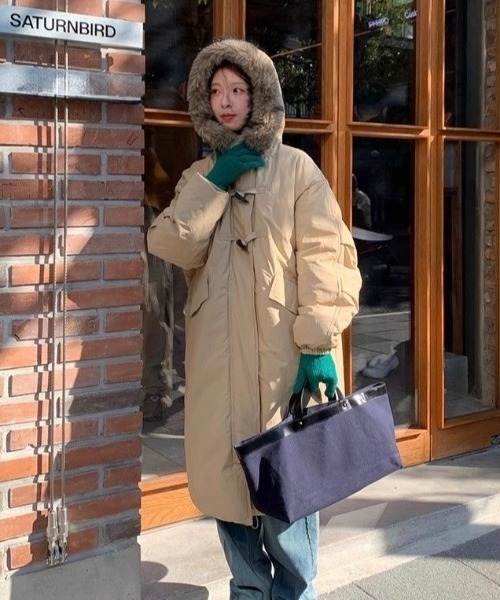 ファーフード付きロングダウン風コート／グレー・ベージュ・ピンク