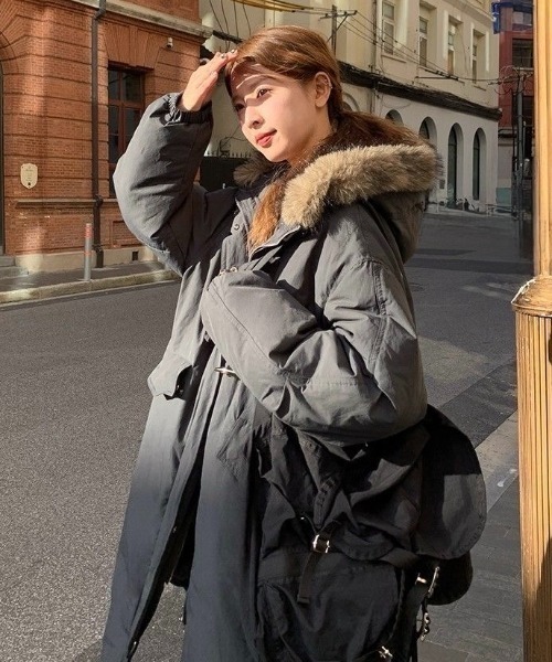 セール】ファーフード付きロングダウン風コート／グレー・ベージュ