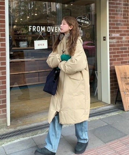 ファーフード付きロングダウン風コート／グレー・ベージュ・ピンク