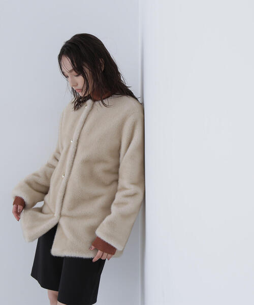 ◇フェイクファーノーカラーハーフコート（ノーカラーコート