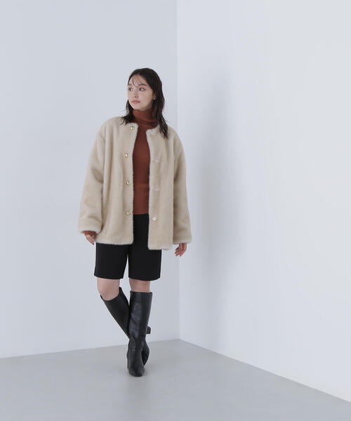 ◇フェイクファーノーカラーハーフコート（ノーカラーコート