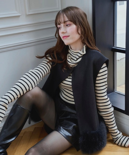 週末値下げ　THE FEW 黒レザー ファー付きベスト セール】人気インフルエンサーの@m_i_mm_aさんコラボ！裾ファージレ