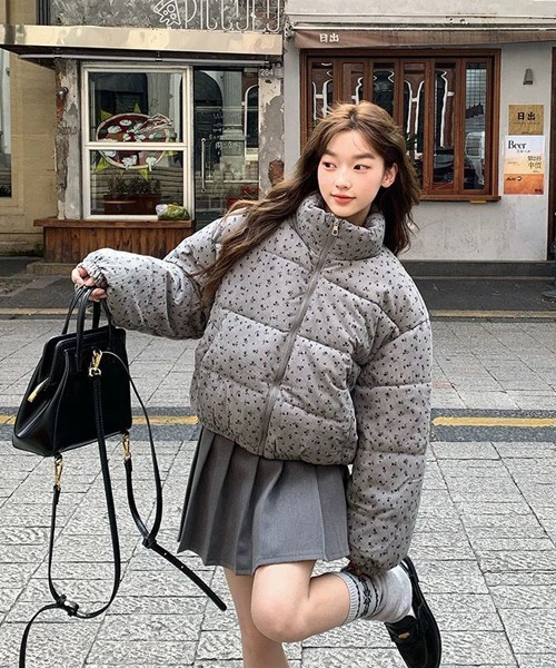 小花柄ショートダウンジャケット（ダウンジャケット/コート）｜Ressaca