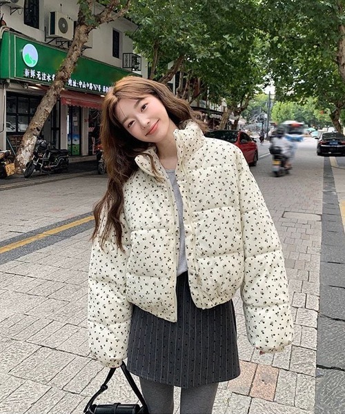 小花柄ショートダウンジャケット（ダウンジャケット/コート）｜Ressaca