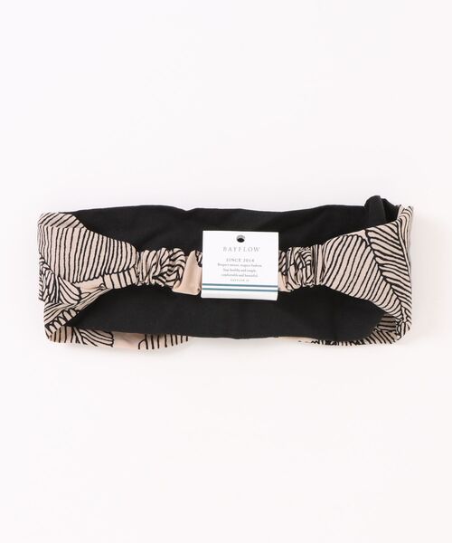 BAYFLOW（ベイフロー）の「バティック柄ターバン（ヘアバンド・レディース・ベージュ/ブラック/ブラウン・FREE）」の8枚目の写真