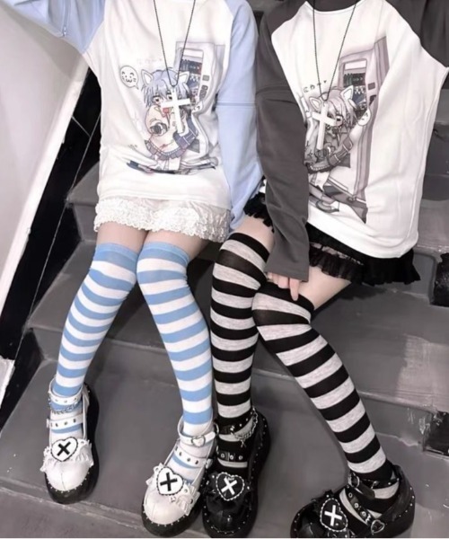 Mayree(メイリー)の「【urge select】ボーダー カラー ニーハイソックス【8色展開】(ソックス/靴下・レディース・その他6/その他4/その他7/その他8/その他1/その他2/その他3/その他5・FREE)」の9枚目の写真