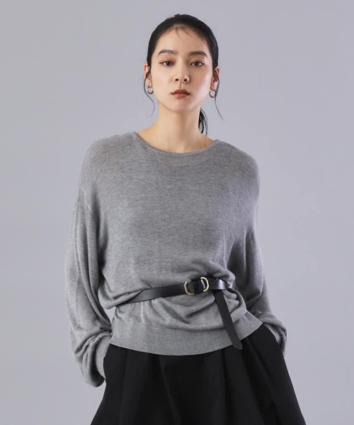 Muscat(マスカット)の「バックオープンニットトップス(ニット/セーター・レディース・ブラック/ベージュ/ロイヤルブルー/ワインレッド/ライトグレー・F)」の1枚目の写真