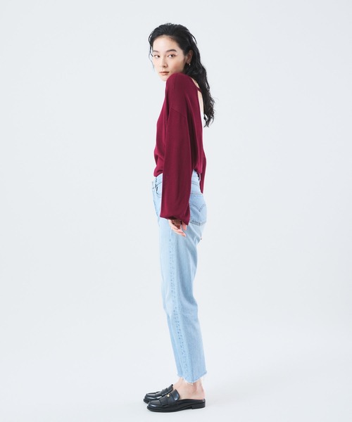 Muscat(マスカット)の「バックオープンニットトップス(ニット/セーター・レディース・ブラック/ベージュ/ロイヤルブルー/ワインレッド/ライトグレー・F)」の17枚目の写真