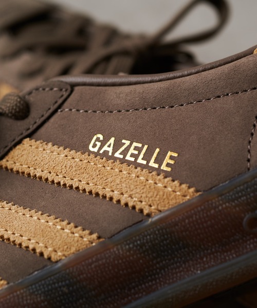 COLLAGE GALLARDAGALANTE(コラージュガリャルダガランテ)の「adidas/GAZELLE INDOOR(スニーカー・レディース・ダークブラウン・23.5cm/24cm/24.5cm)」の12枚目の写真