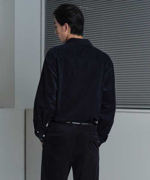 MUSINSA STANDARD（ムシンサスタンダード）の「リラックスド16Wコーデュロイシャツ[ネイビー]（シャツ/ブラウス・メンズ・その他・MEDIUM/LARGE/X-LARGE/XX-LARGE）」の2枚目の写真