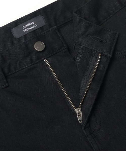 MUSINSA STANDARD（ムシンサスタンダード）の「スラッシュスリムクロップドデニムパンツ[ブラック]（デニムパンツ・メンズ・その他・33/26/27/28/29/42/36/34/32/30/31/40/38）」の3枚目の写真