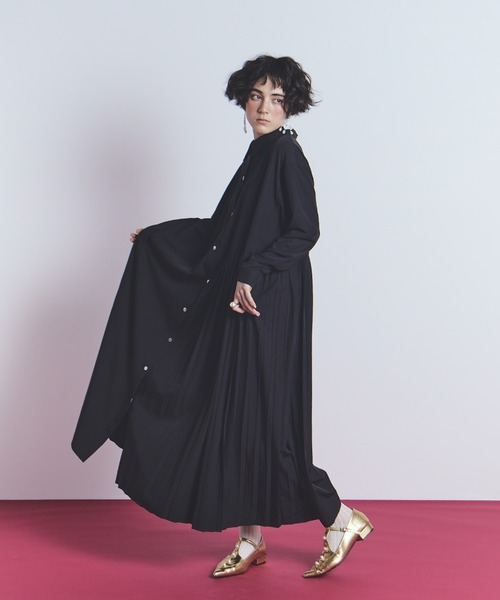 manana suerte(マニャーナスエルテ)の「アシンメトリープリーツワンピース(ワンピース・レディース・ブラック/ブルー・FREE)」の6枚目の写真