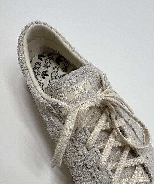 Omekashi（オメカシ）の「adidas TOBACCO（スニーカー・レディース・オフホワイト・23.5cm/24.5cm/25.5cm）」の7枚目の写真