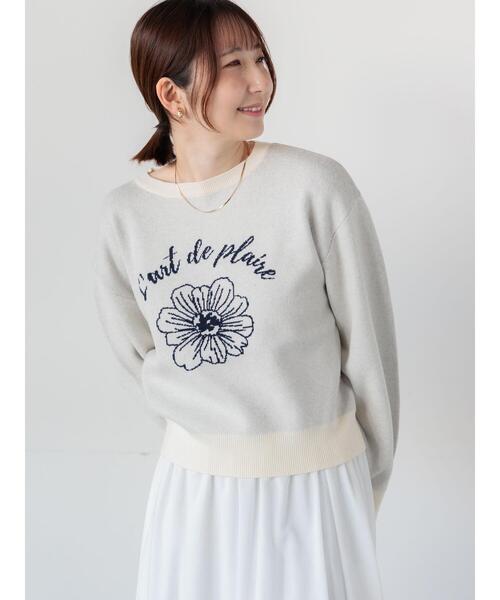 Te chichi TERRASSE（テチチテラス）の「フラワーモチーフロゴニット（ニット/セーター・レディース・オフホワイト/ブラック/ベージュ/ピンク・F）」の2枚目の写真